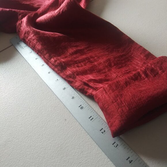 J.R. Nites by Carol Lin Red Blouse women's size 14 - Picture 10 of 16